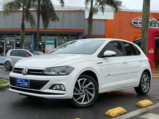 VOLKSWAGEN POLO 1.0 200 TSI HIGHLINE AUTOMÁTICO VOLKSWAGEN POLO 1.0 200 TSI HIGHLINE AUTOMÁTICO